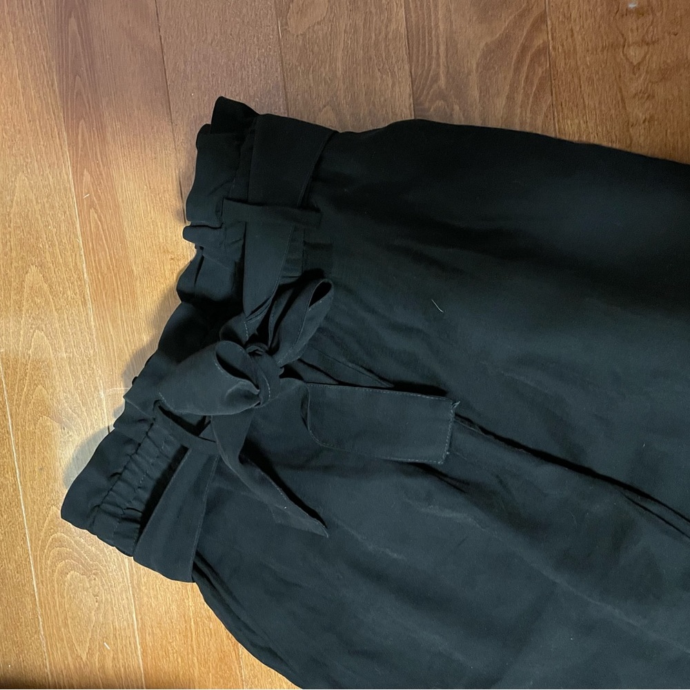 Zara paper bag pants with ribbon tie